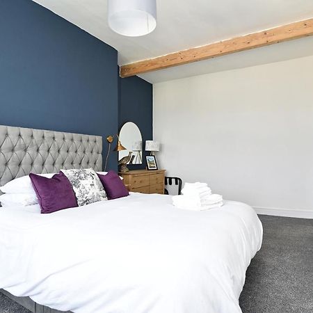 The John Muir - Beautiful 1 Bed Apartment In Хелънсбърг Екстериор снимка